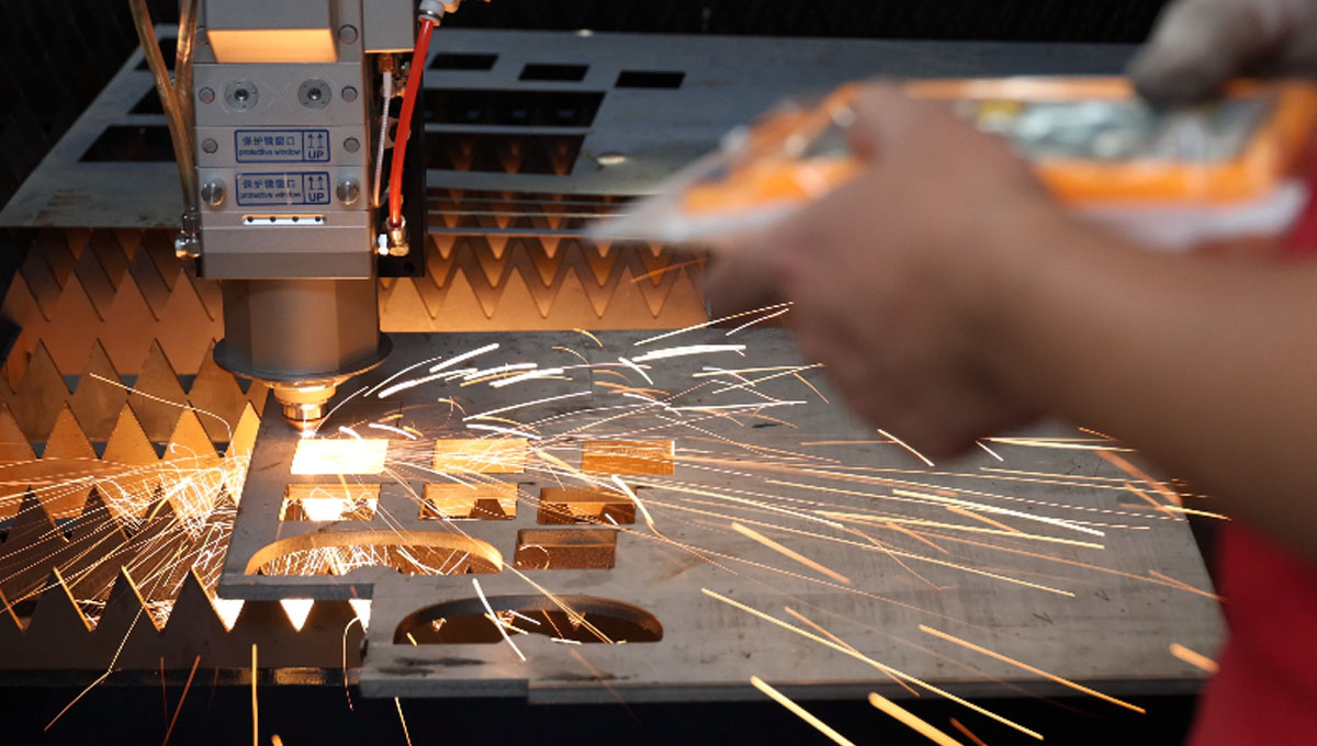 激光切割時工件出現(xiàn)渣掛問題的處理方法 激光切割時工件出現(xiàn)渣掛問題的處理方法