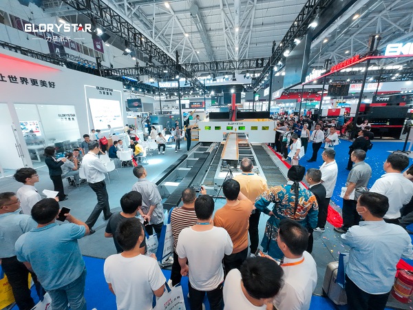 NS-12020H 型鋼激光二次加工自動化線首發成功，火爆熱銷！