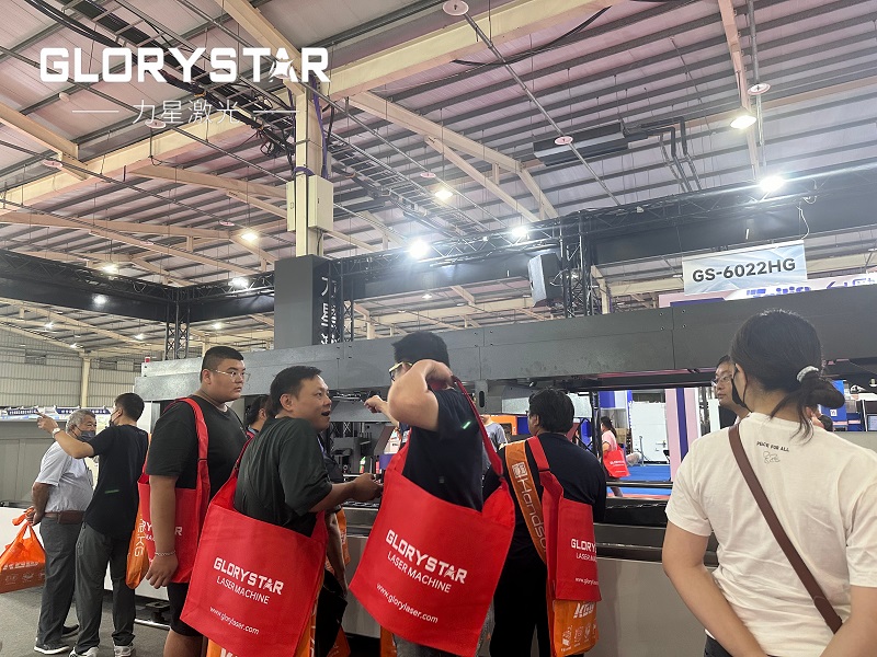 力星激光全國巡展〔臺灣站〕如火如荼！40000瓦超高功率獨領風騷！