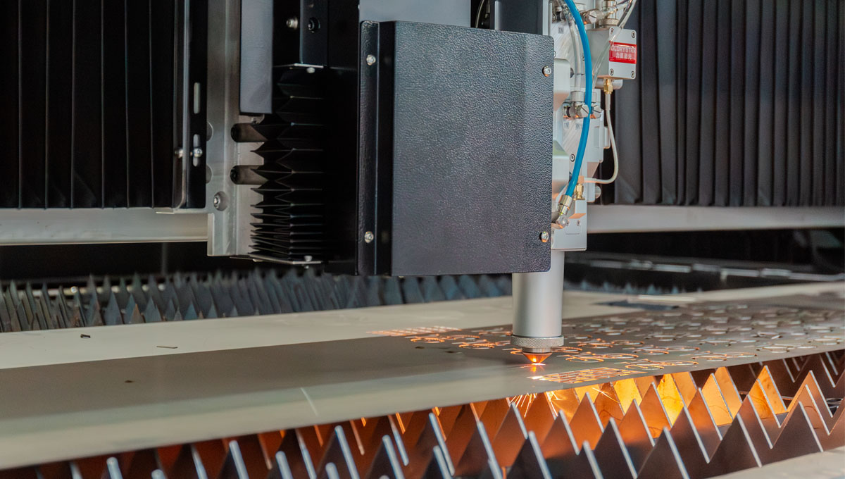 光纖激光切割機的工作原理，這篇文章跟你講明白！