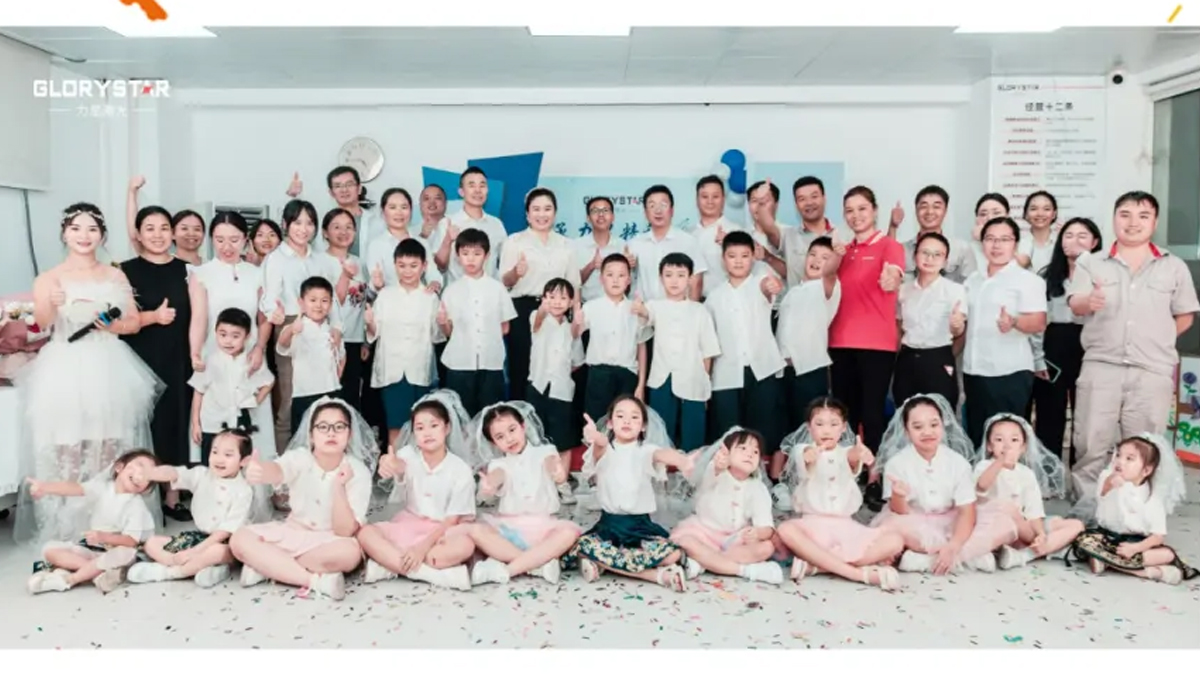 “星二代”結營啦，力星激光關懷與關愛常在！